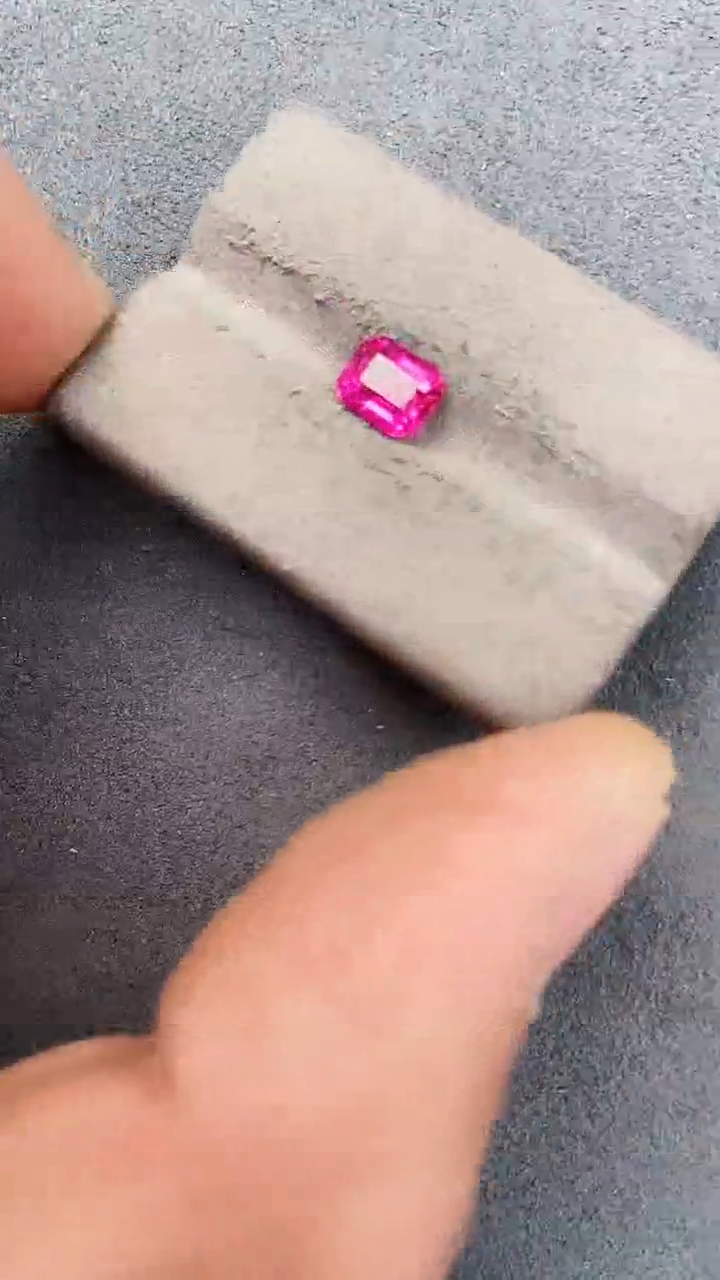 【闪购商品】碧玺裸石未镶嵌裸石1.01