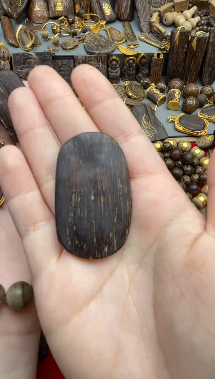 沉香吊坠沉香吊坠42