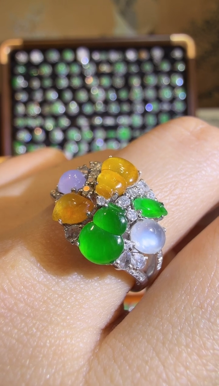 【闪购商品】翡翠戒指18K金镶嵌马卡龙设计葫芦戒指