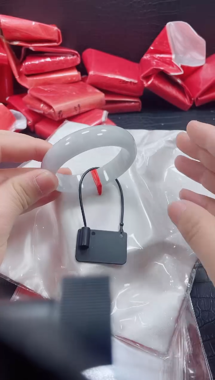 非金属无小哥217号手镯58.3圈口轮胎