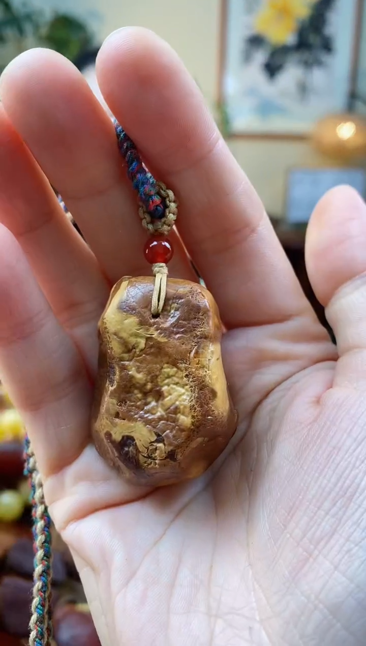 【闪购商品】琥珀颈饰未镶嵌吊坠