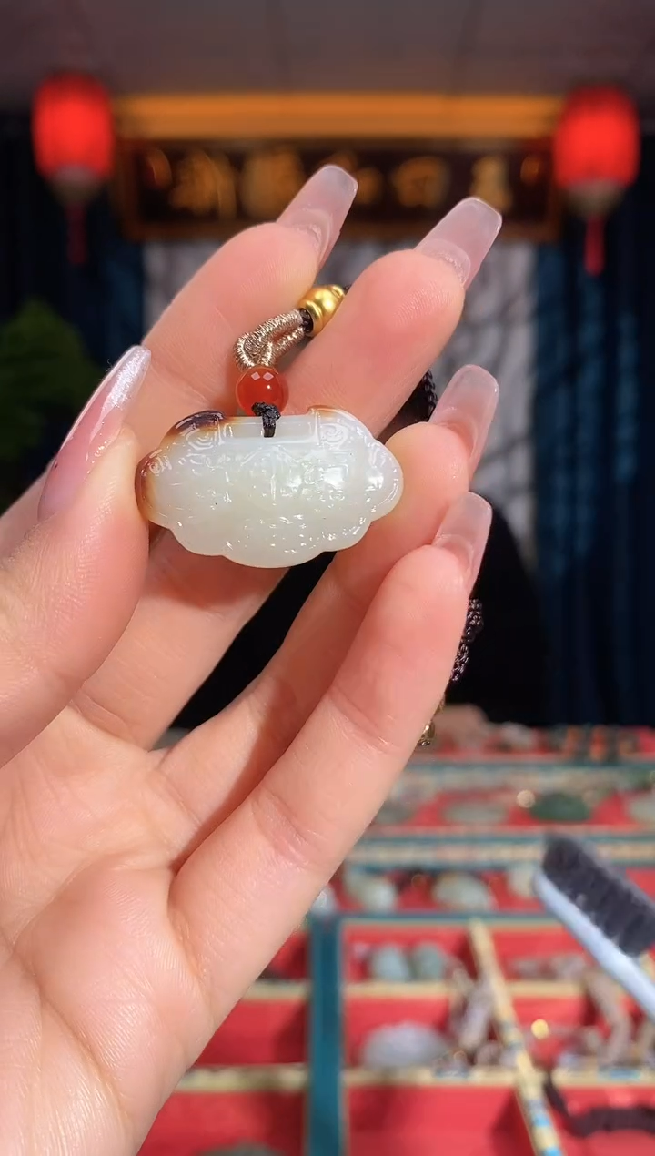 【闪购商品】和田玉颈饰未镶嵌锁