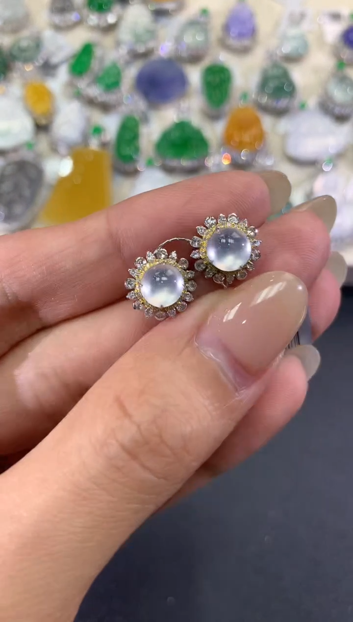 【闪购商品】翡翠耳饰18K金镶嵌q41       