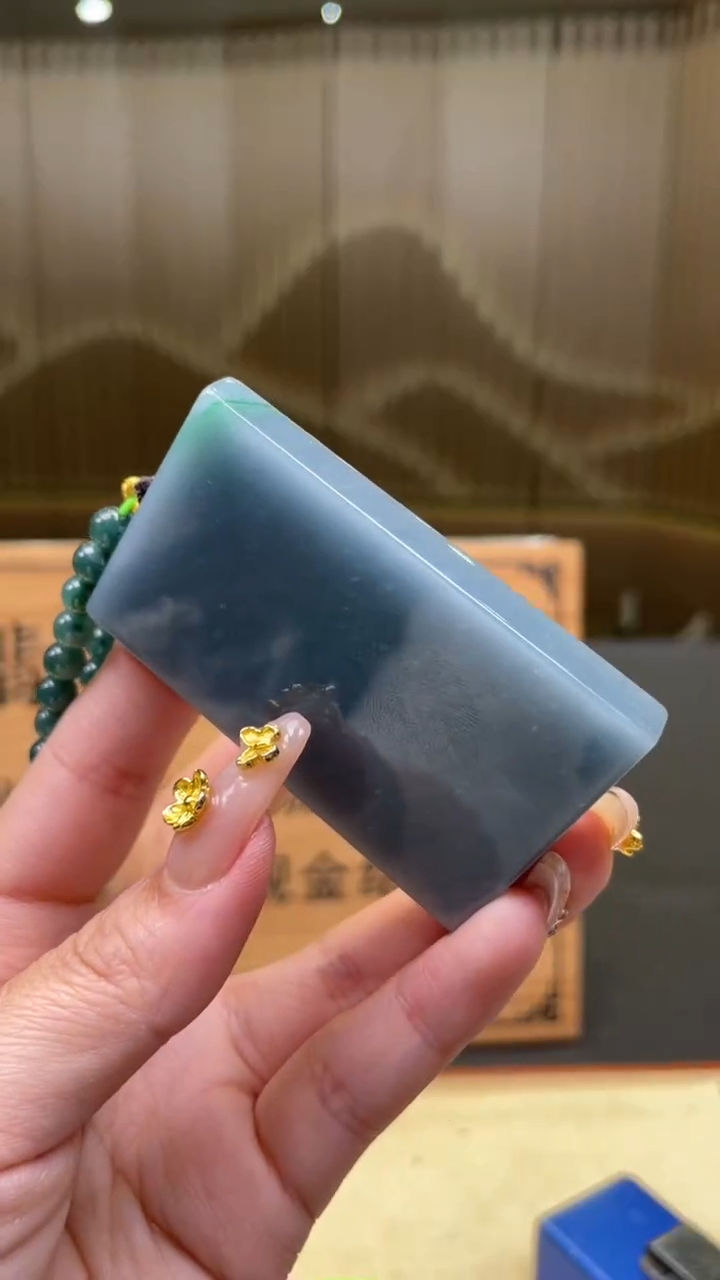 【闪购商品】定制翡翠未镶嵌      *20