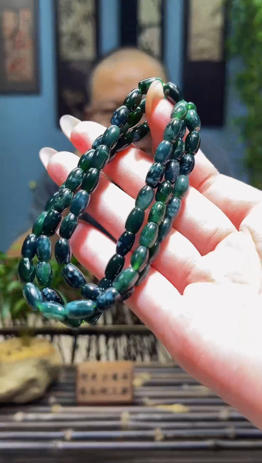 翡翠未镶嵌颈饰MFC071298多样性发一