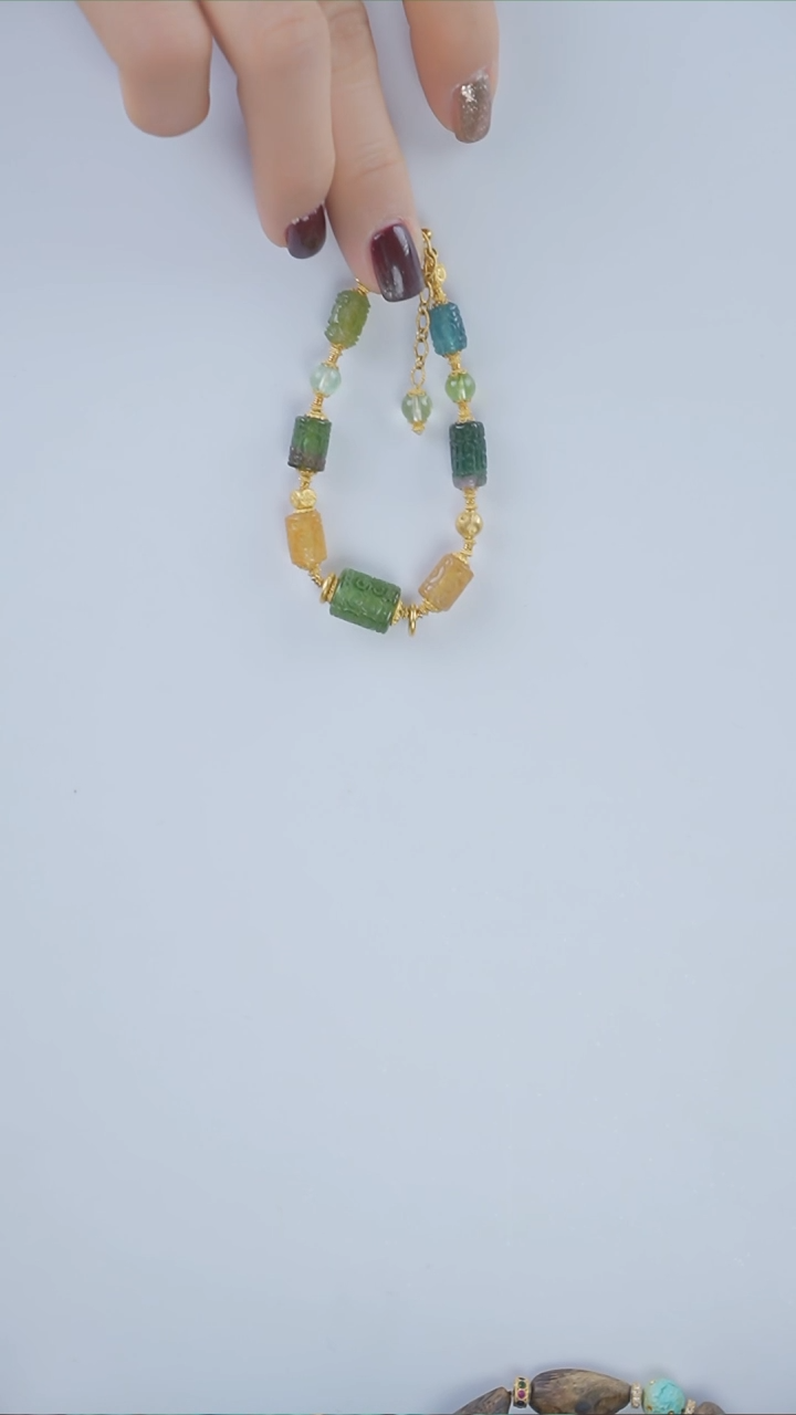 【闪购商品】碧玺手链18K金镶嵌回纹雕刻碧玺手串