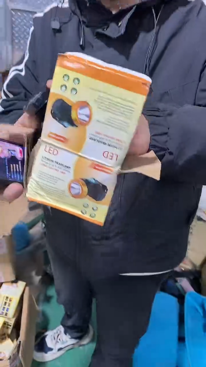 led大头等两个  