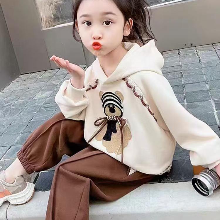 儿童卡通休闲2025新款春秋装贴布熊童装洋气秋款卫衣儿童两件套
