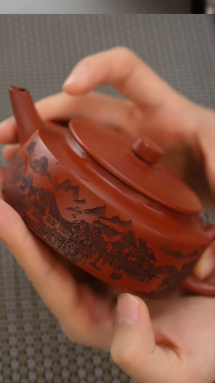茶壶紫砂龙血砂刻绘周盘200cc