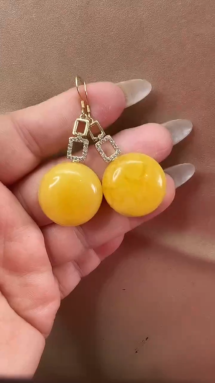 琥珀颈饰未镶嵌耳环