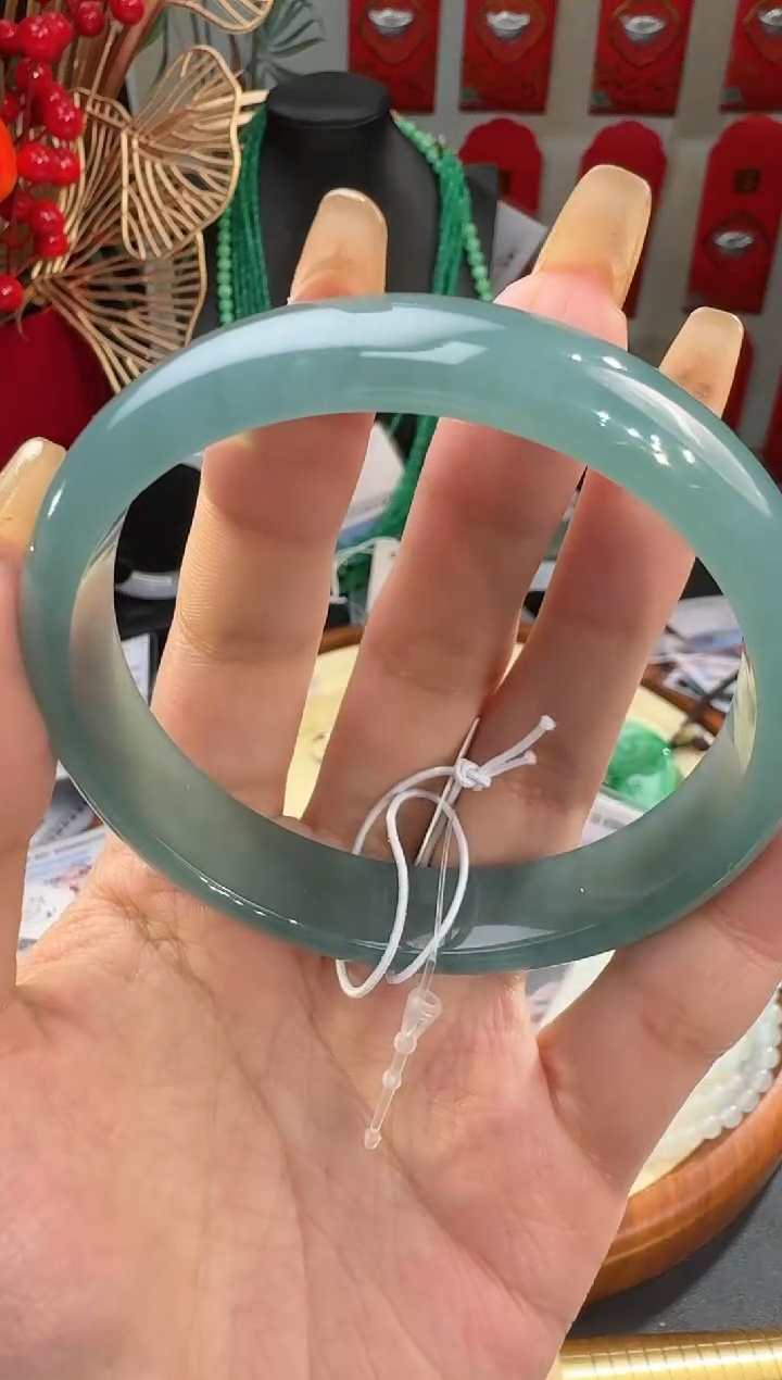 【闪购商品】翡翠手镯未镶嵌手镯