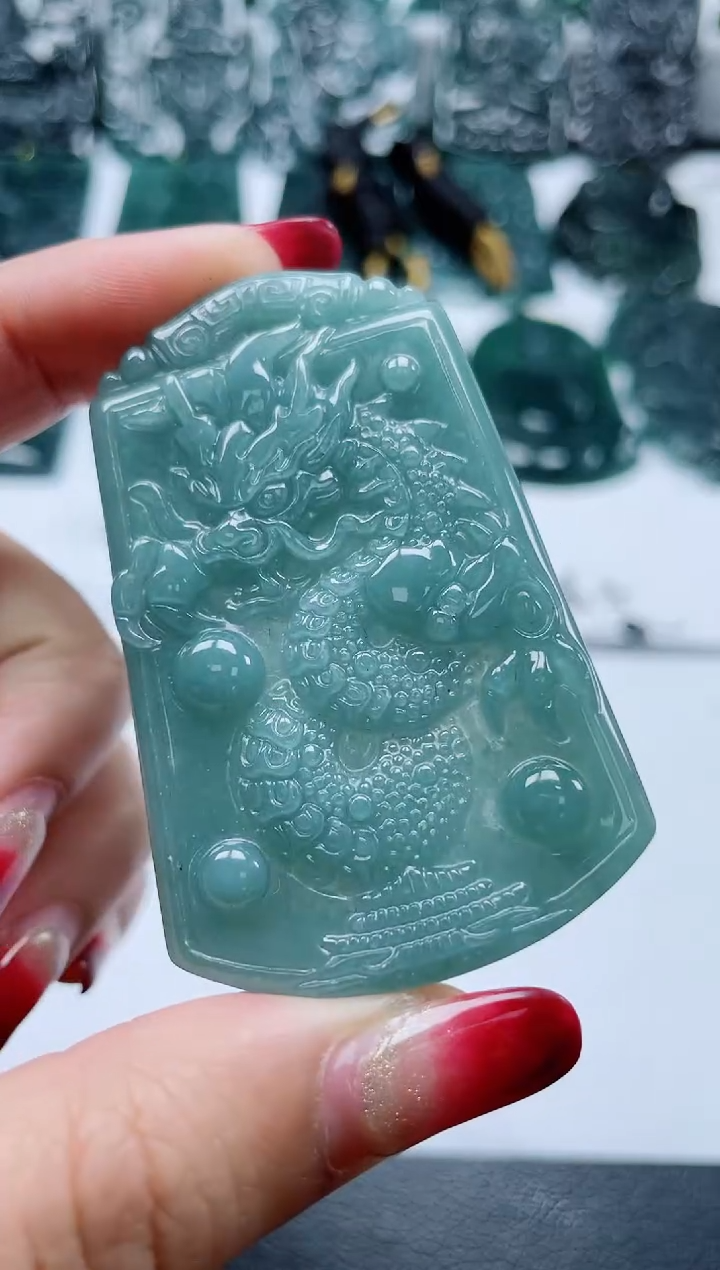 【闪购商品】翡翠颈饰未镶嵌多样性发货一件发货-龙牌