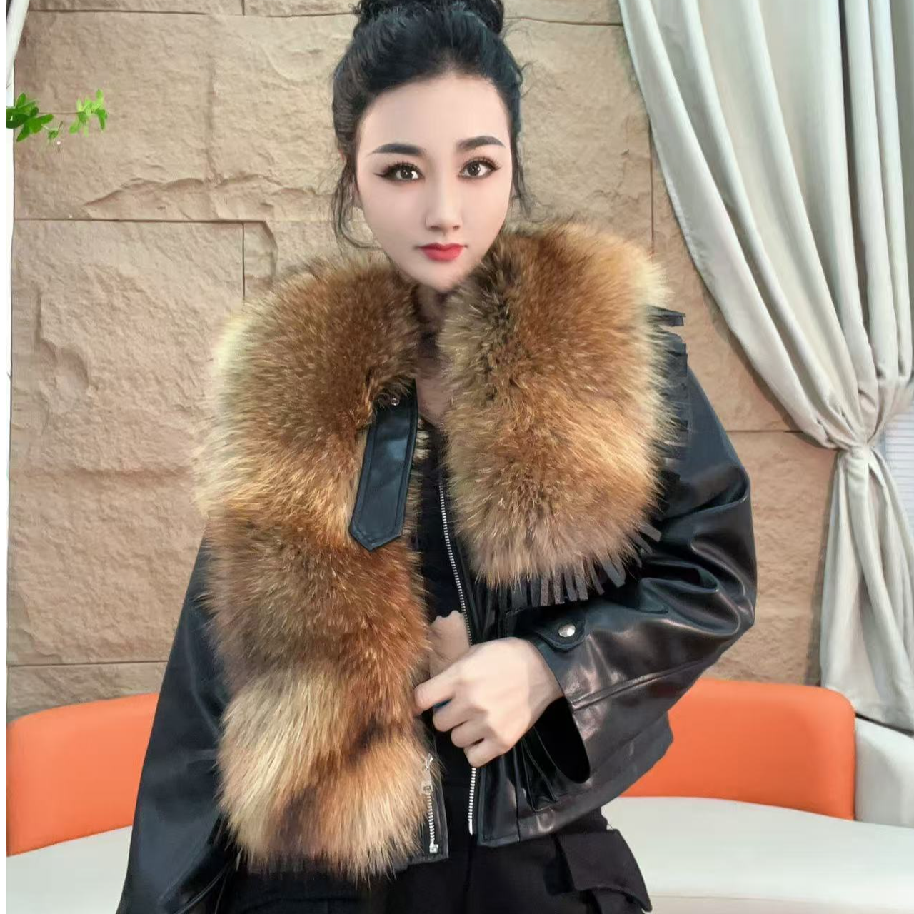 0778【凡家衣橱】气质时尚百搭洋气减龄貉子毛领蛋白皮加绒加厚皮衣