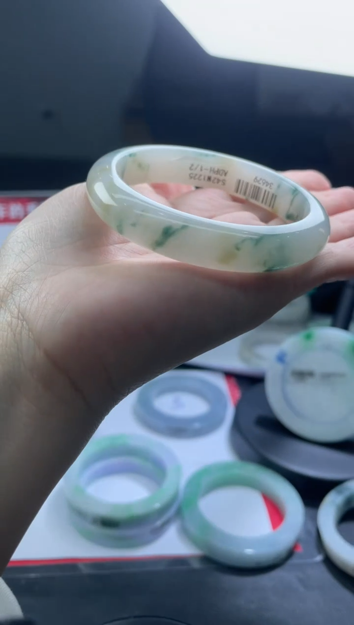 【闪购商品】定制翡翠手镯未镶嵌DDH90428