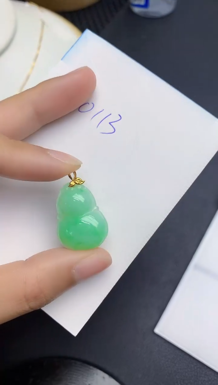 【闪购商品】翡翠颈饰18K金镶嵌000000000