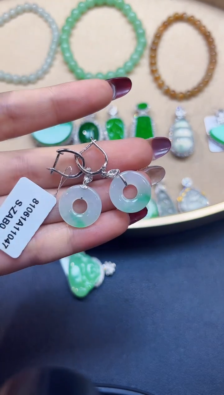 【闪购商品】翡翠耳饰18K金镶嵌2060