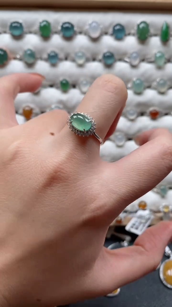 【闪购商品】翡翠戒指银S925镶嵌一物一证一礼盒38