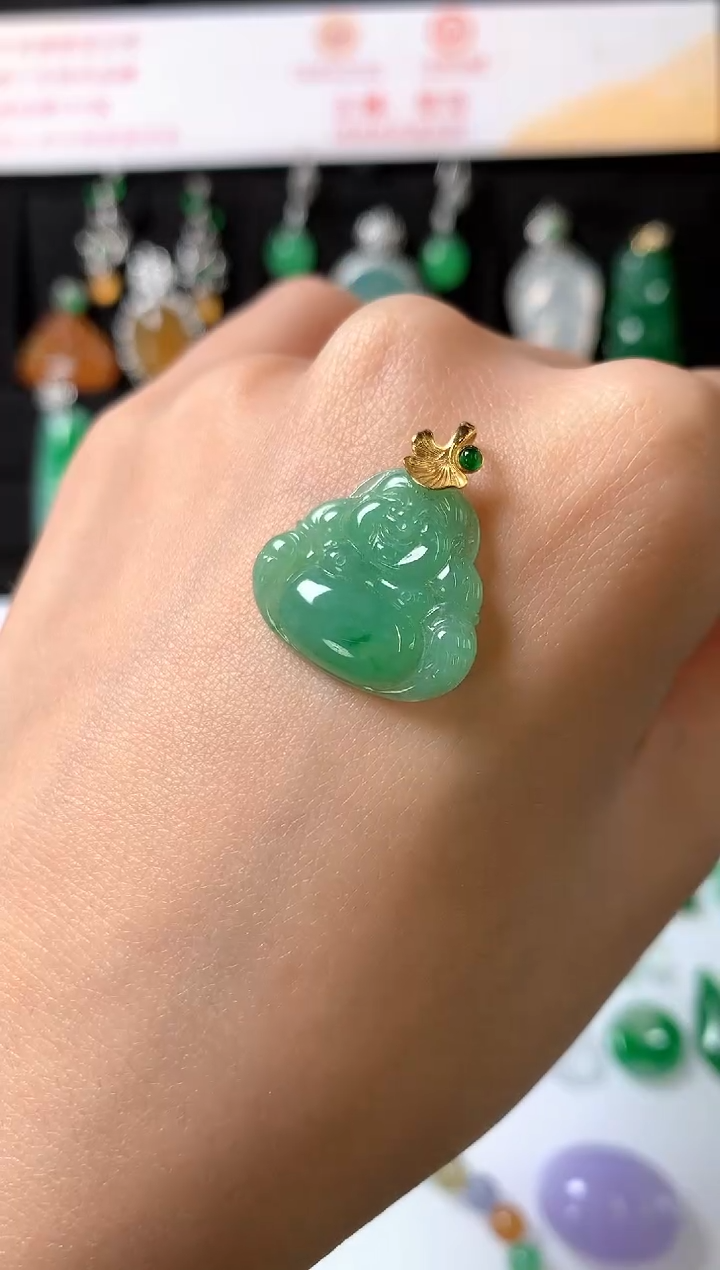 吊坠(赠链)18K金镶嵌翡翠吊坠