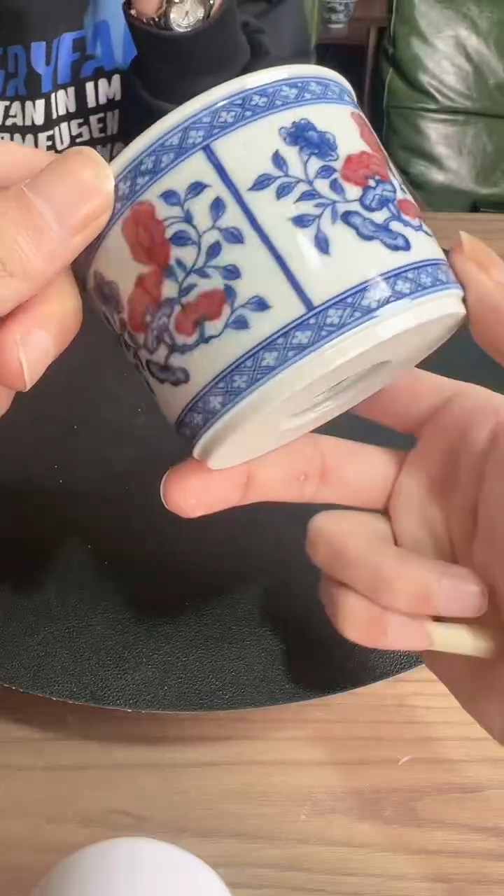 【闪购商品】杯一品德窑青花釉里红开窗花绘直口杯子