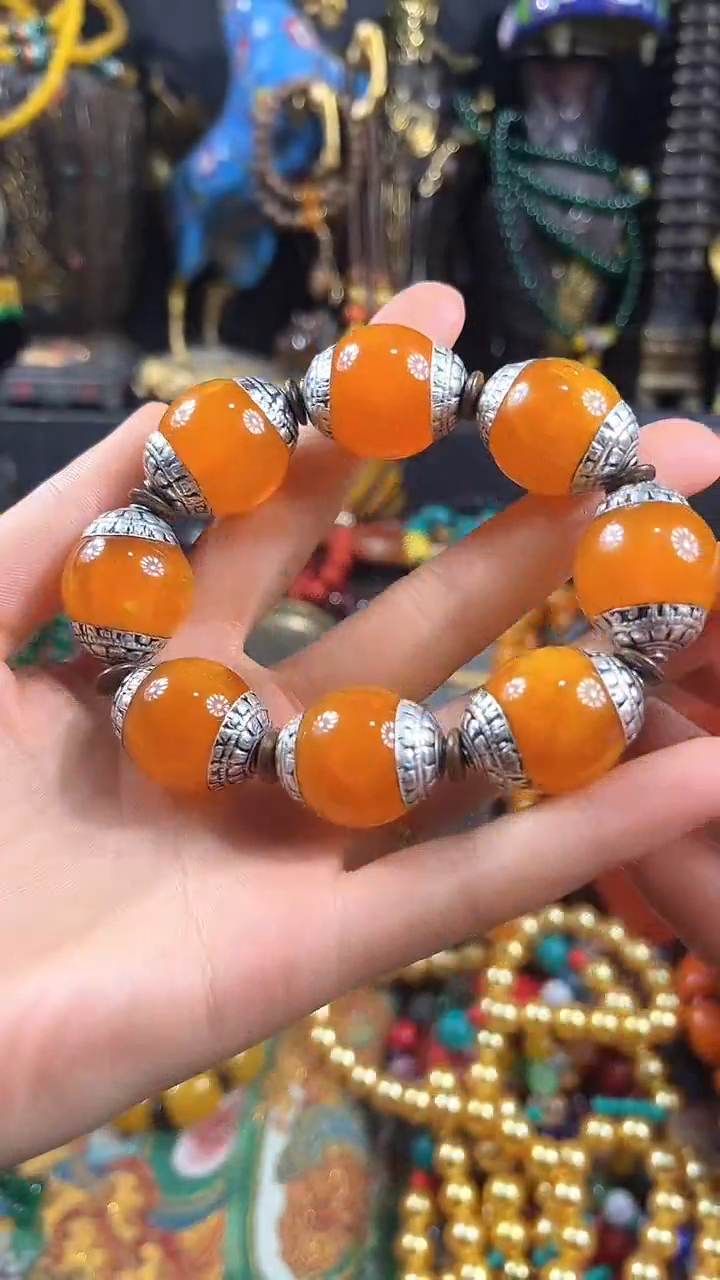 【闪购商品】蜜蜡手串未镶嵌【闪购商品】银包蜜蜡手串12368