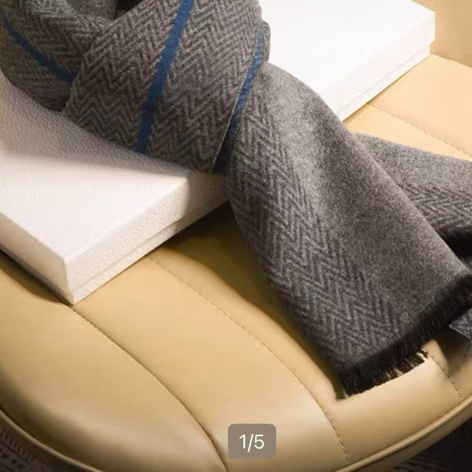 G礼盒装轻职风休闲风通用保暖格子百搭围巾休闲围脖