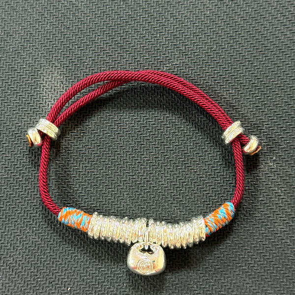 精品银手链（无礼盒）S249