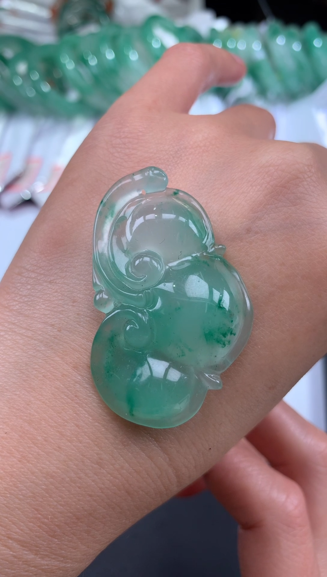 【闪购商品】石英质玉颈饰未镶嵌拍下联系小耳机看购买须知！！！