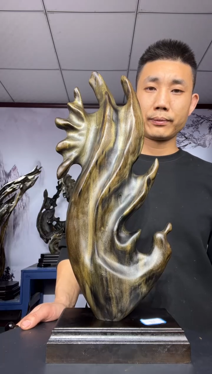 金丝楠木雕款江**客金丝楠木工艺品摆件