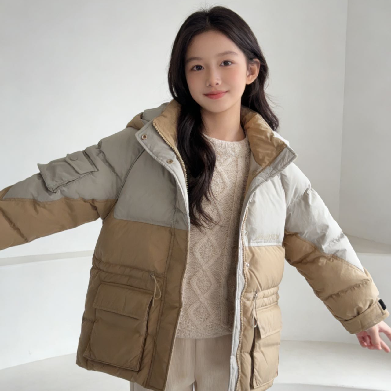 44702高端专享儿童冬款羽绒服卡其（简）