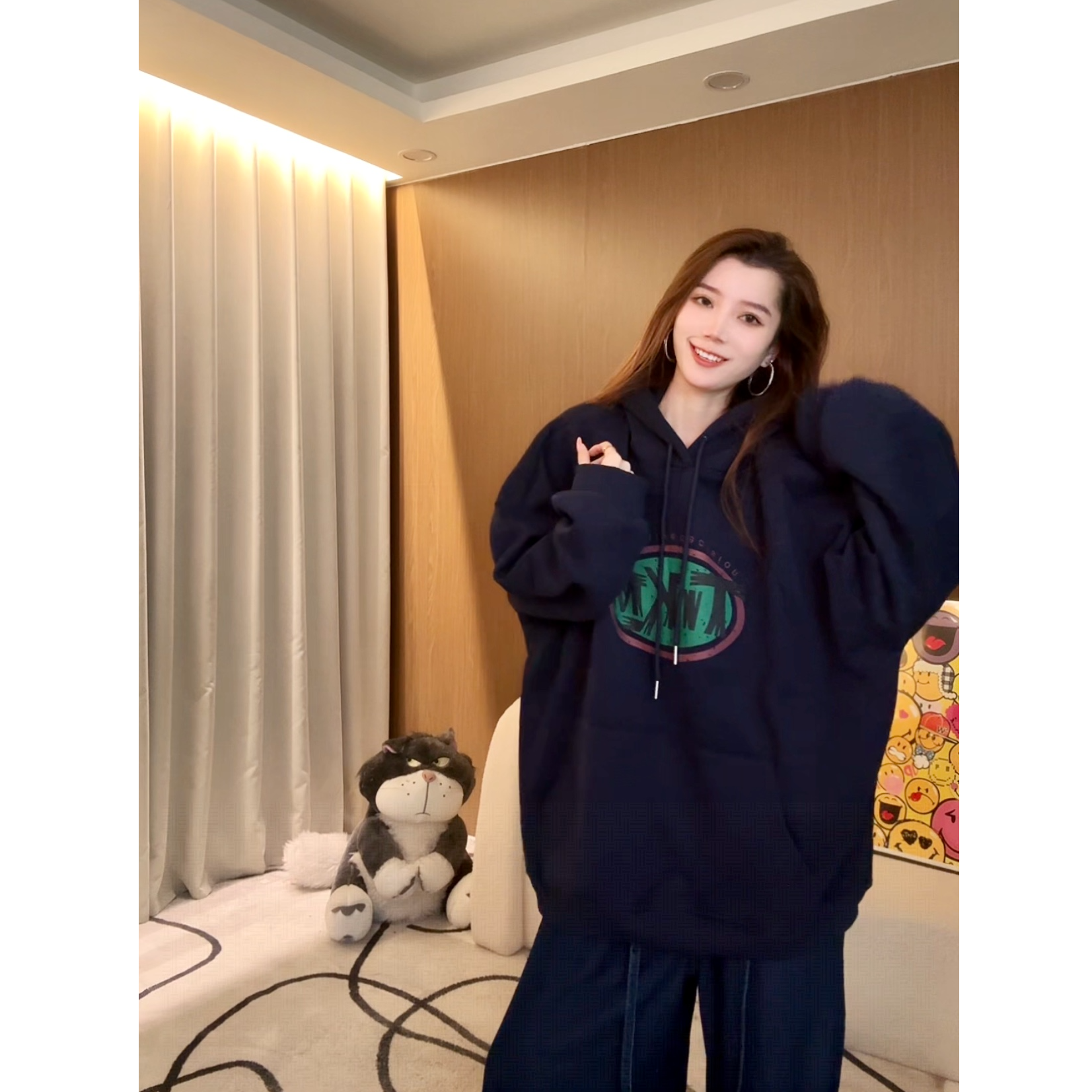 2025冬季新款加绒大版卫衣慵懒风印花套头连帽百搭宽松卫衣6604