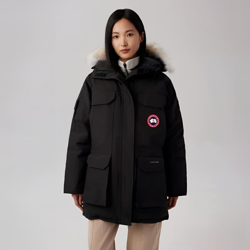 99新 CANADA GOOSE 241274/M码/多口袋毛领连帽羽绒服（165/55）