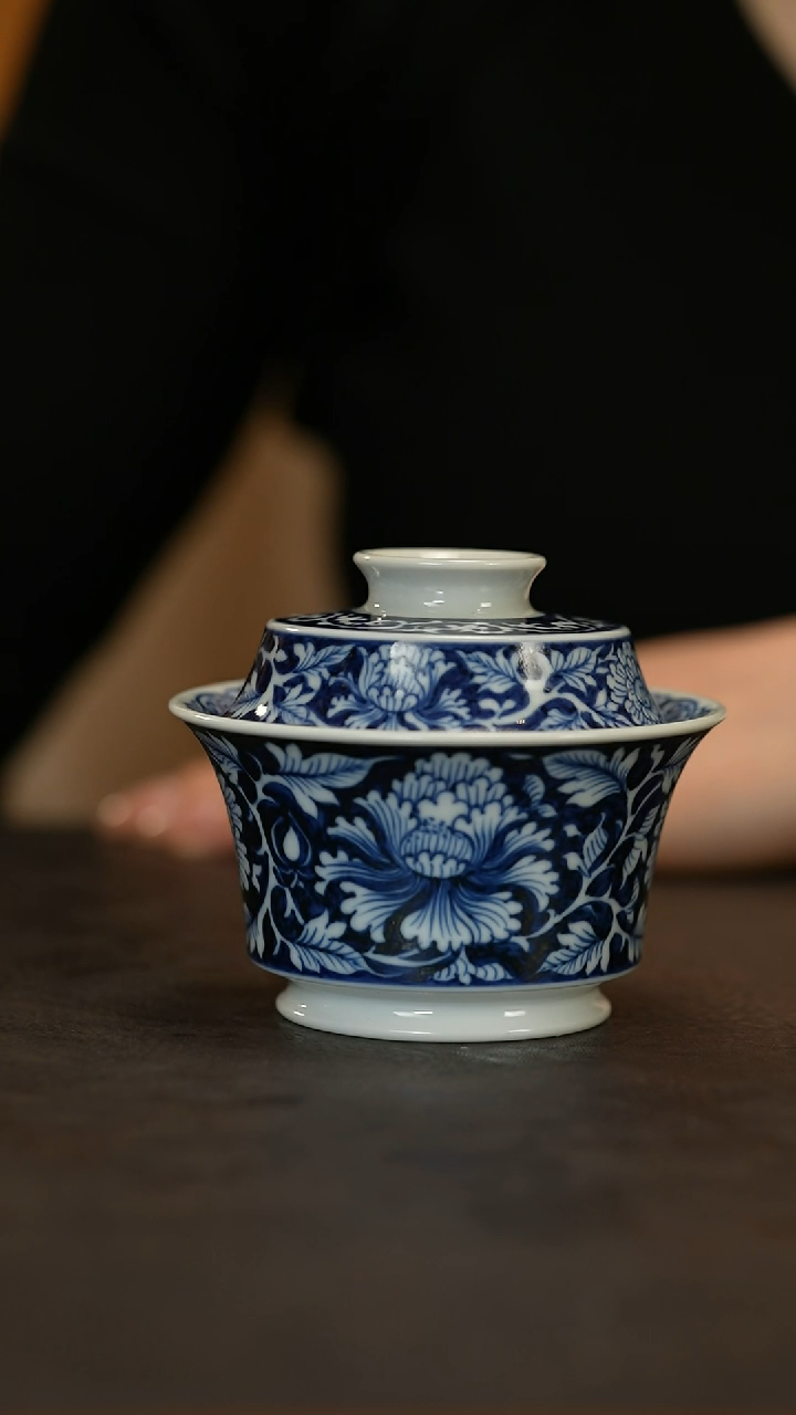 【闪购商品】瓷片元真临古         