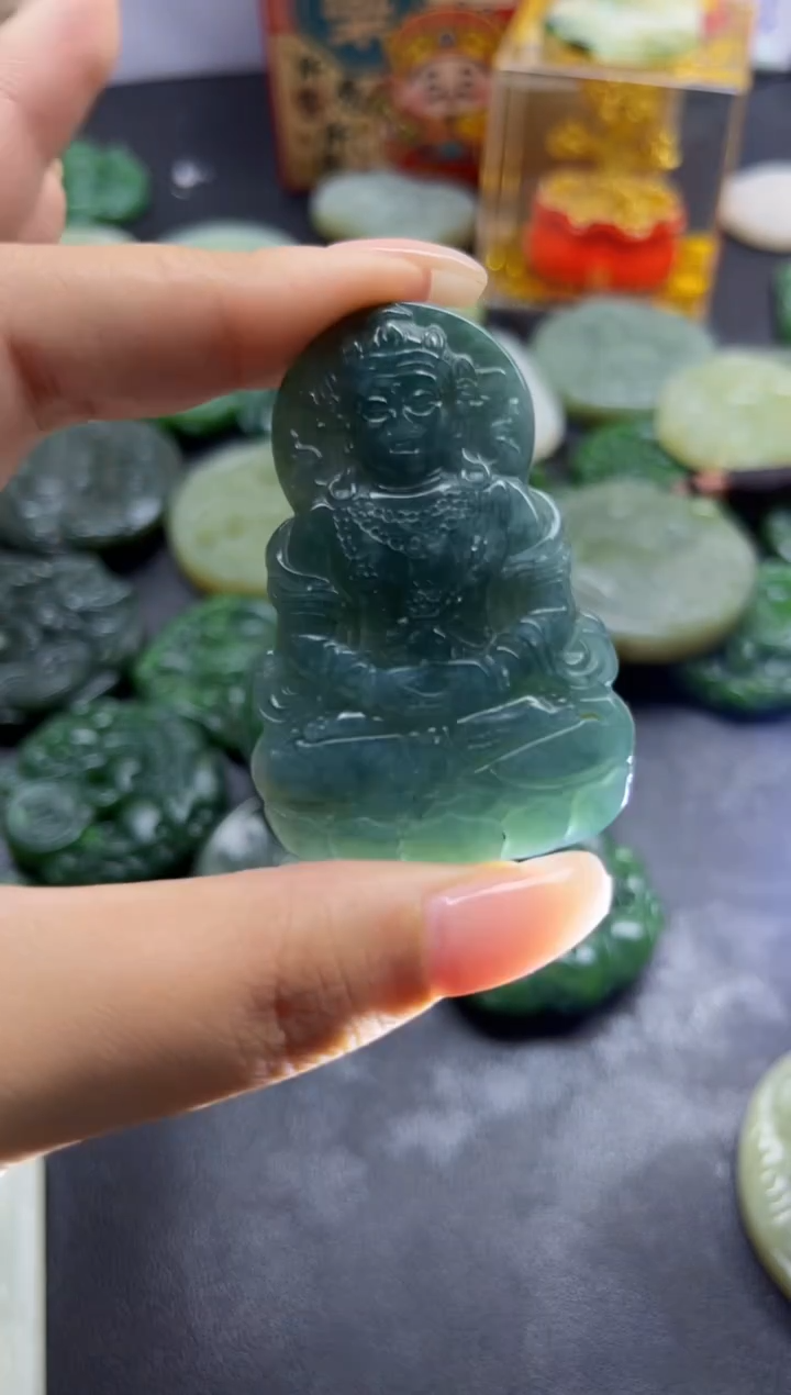 【闪购商品】翡翠颈饰未镶嵌翡翠