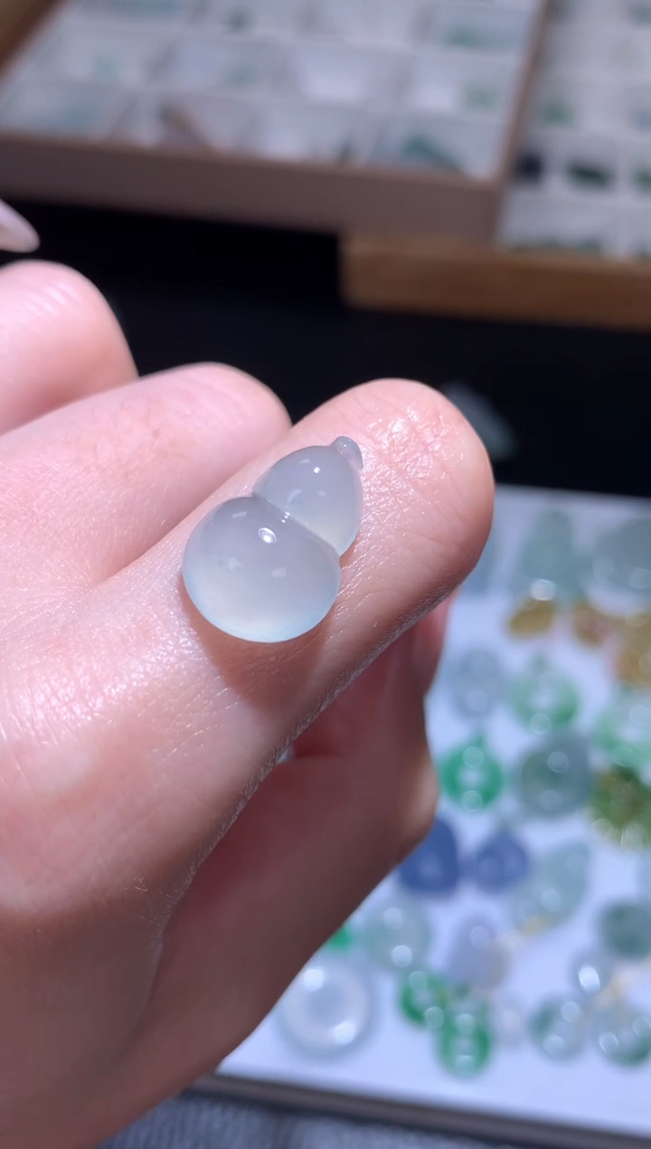 未镶嵌定制翡翠葫芦