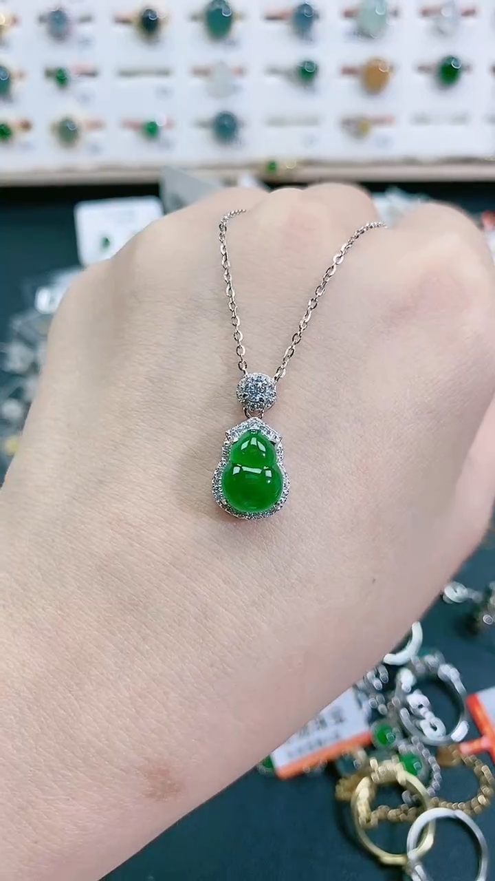 颈饰银S925镶嵌翡翠天然翡翠