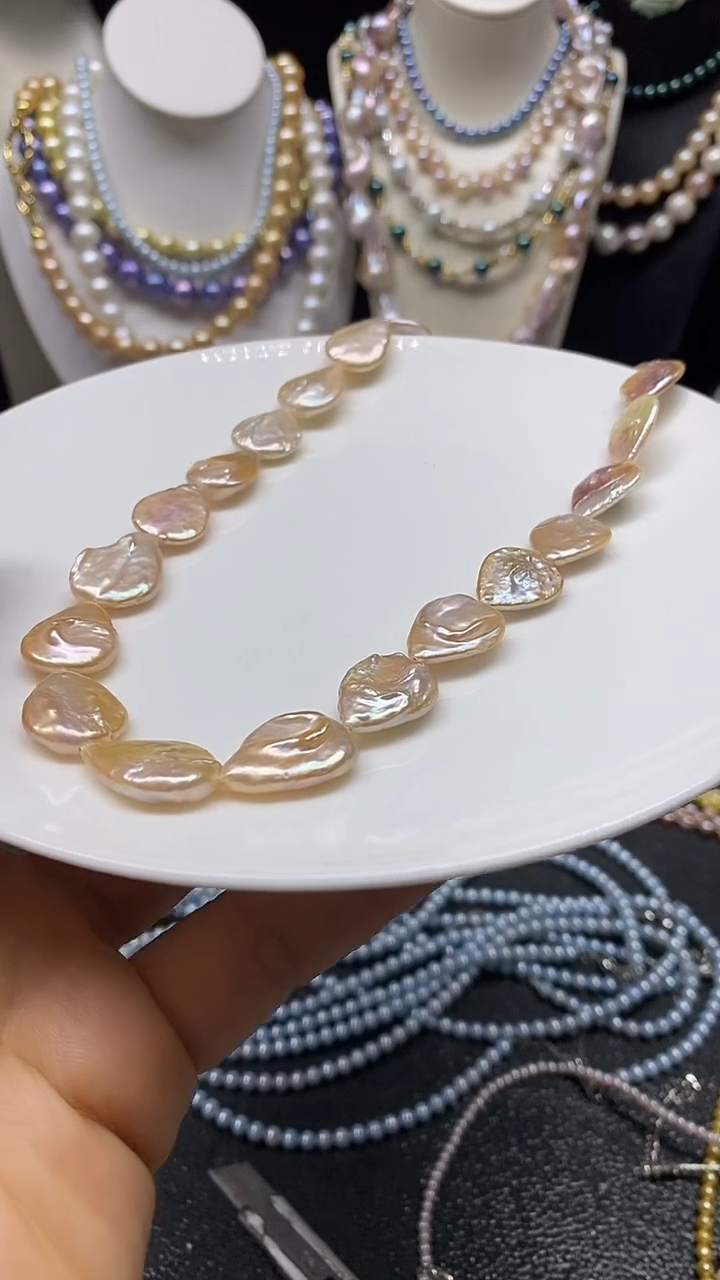 颈饰未镶嵌淡水珍珠多人