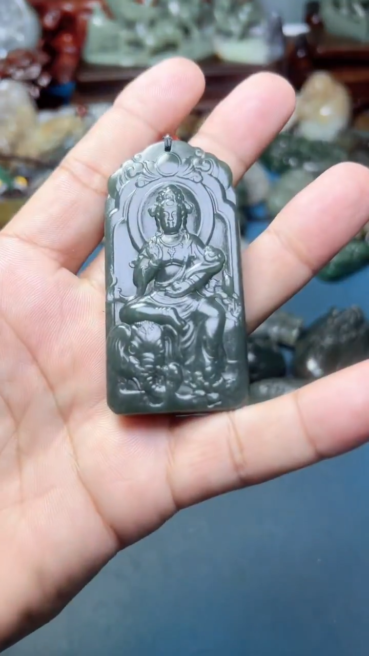 未镶嵌和田玉挂件-