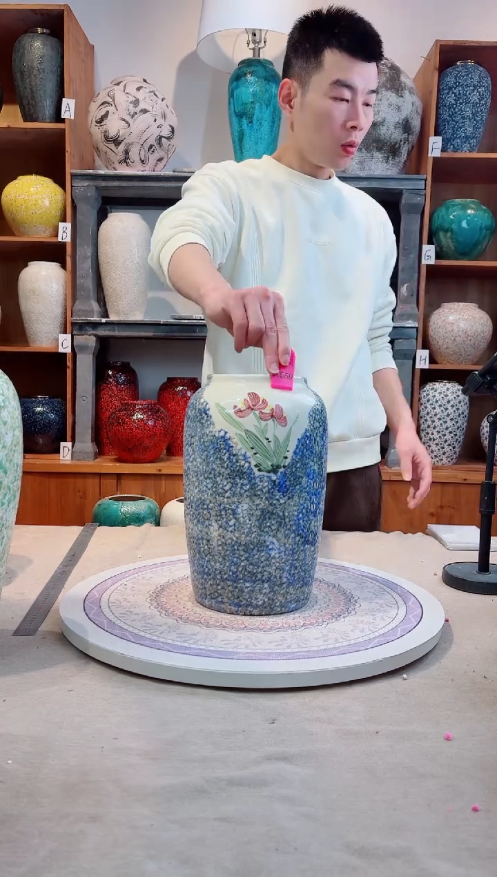 瓶陶瓷花瓶 无花 微瑕a559