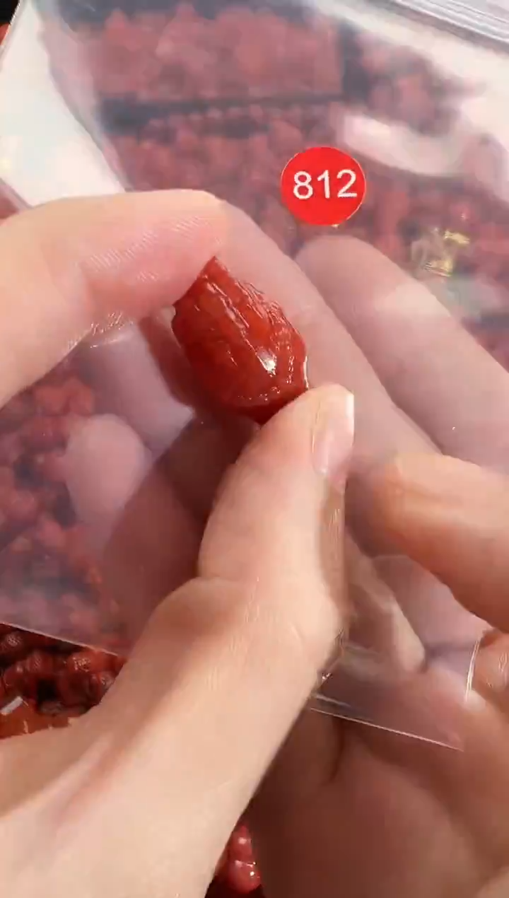 颈饰未镶嵌南红玛瑙1