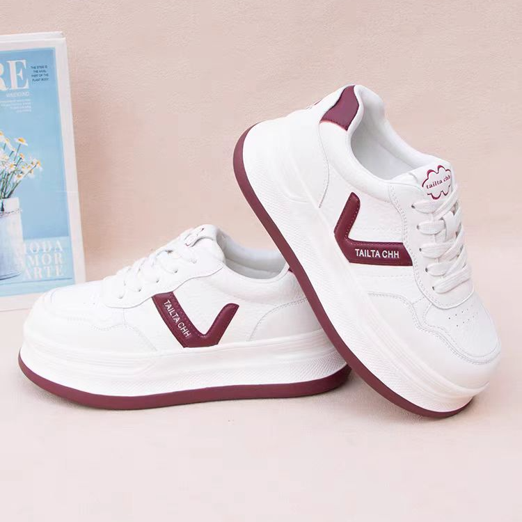 大码40-43厚底小白鞋女2025春季新款爆款轻便百搭休闲运动板鞋