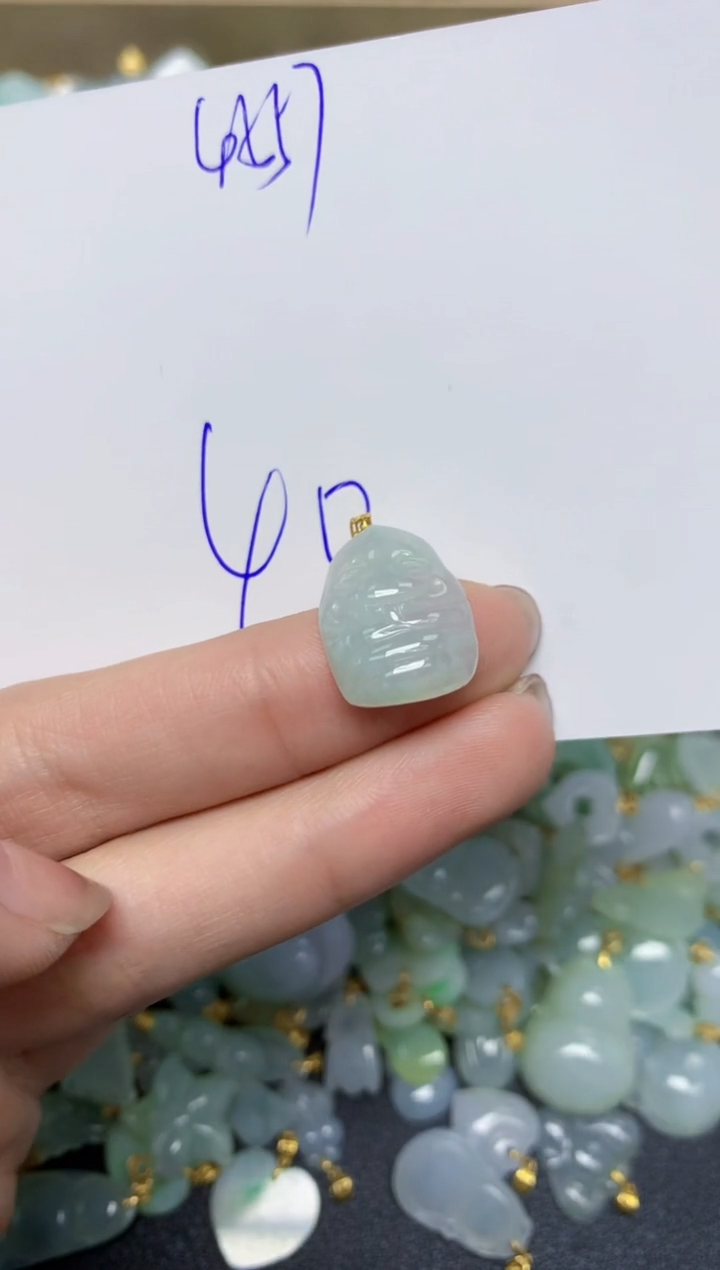 【闪购商品】翡翠颈饰18K金镶嵌天然翡翠A货