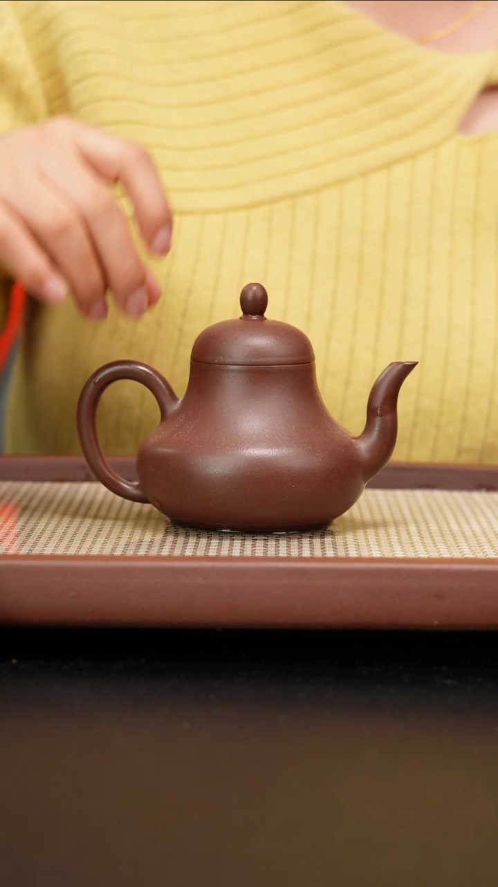 【闪购商品】紫砂茶壶全手工石黄龙血砂思婷220