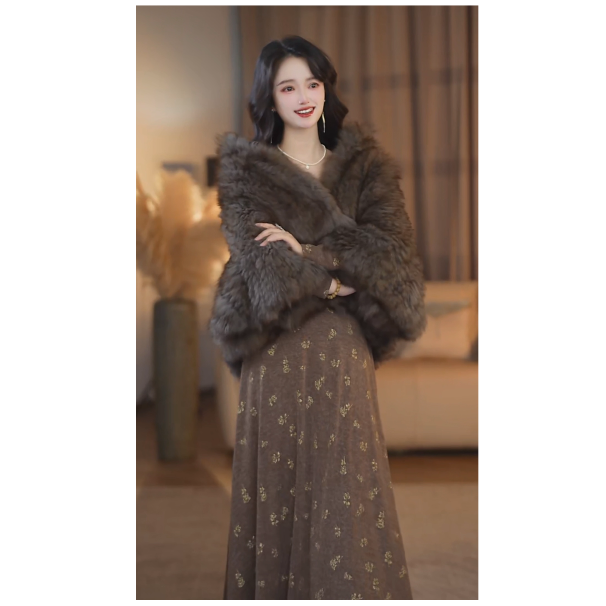 【琬琬】秋冬短款晕染编制狐狸毛百搭毛领外套-QF24PZ1014