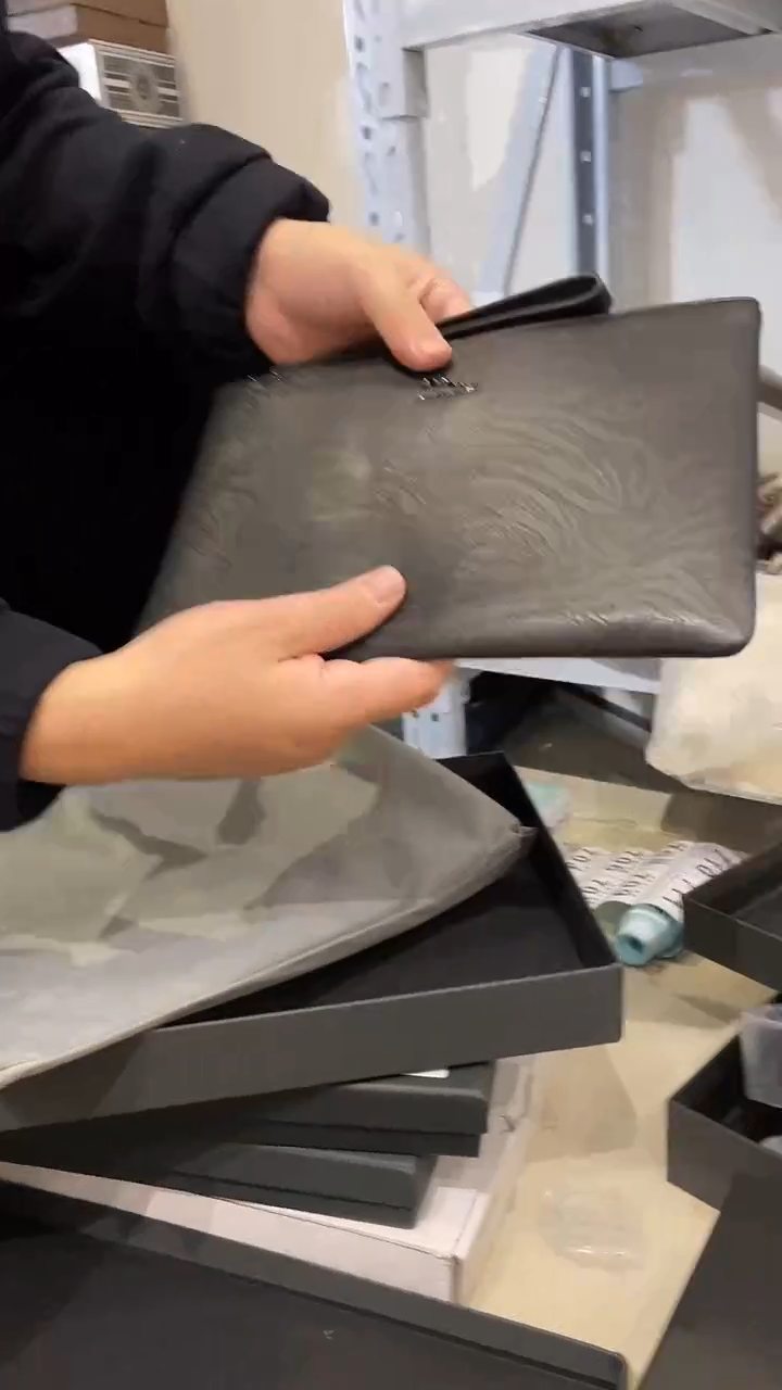 头层牛皮686品牌男包清货中（不要卡单，理性消费）