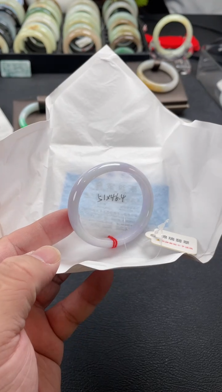 【闪购商品】翡翠手镯未镶嵌51贵妃