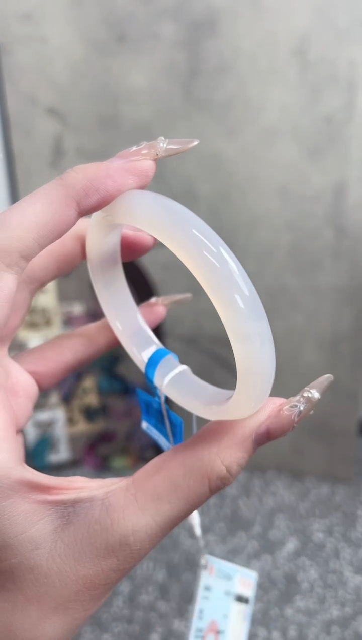 【闪购商品】玛瑙/玉髓手镯未镶嵌57-58圈需要包容