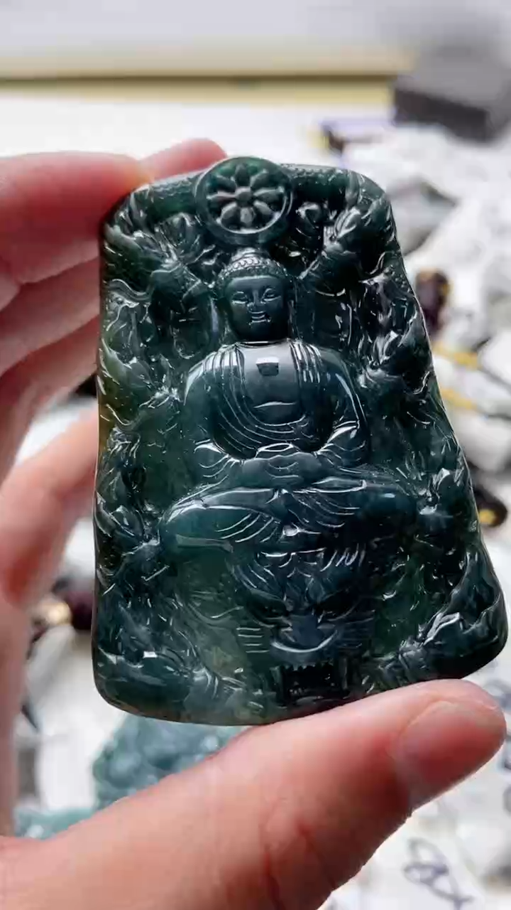 【闪购商品】翡翠颈饰未镶嵌8888888888888