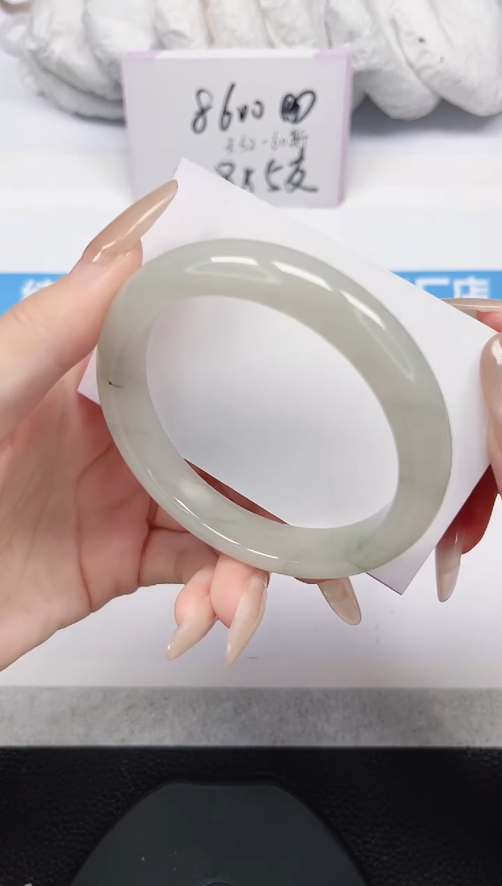 未镶嵌手镯石英岩玉79-59.8