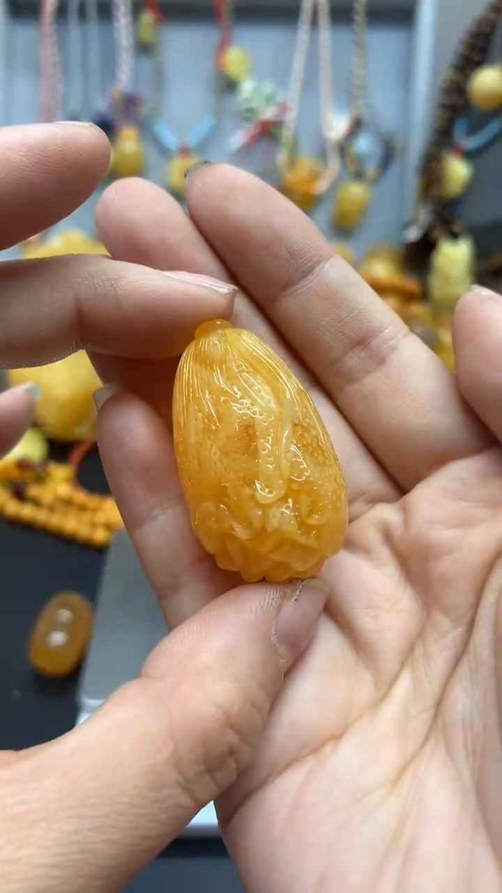 【闪购商品】琥珀珠宝奇石未镶嵌787