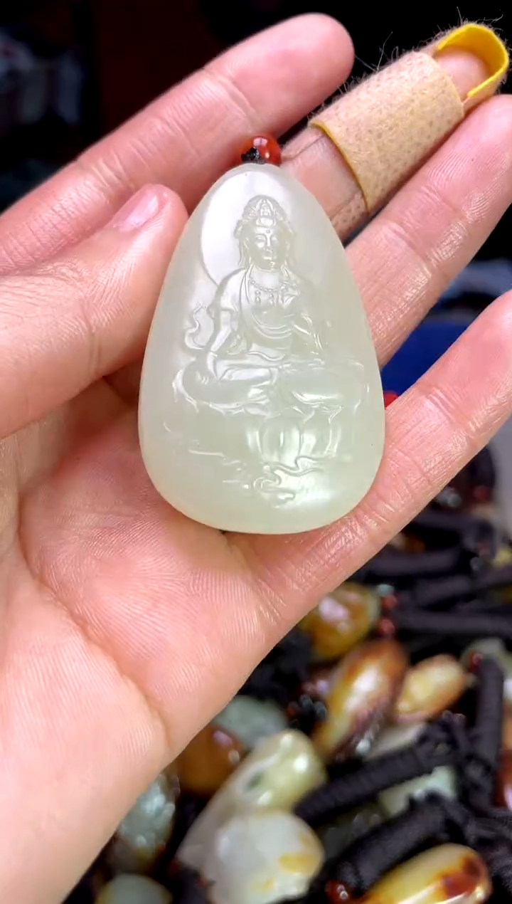 【闪购商品】和田玉颈饰未镶嵌1